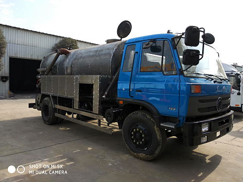 多利卡吸粪车 性价比之选，长期招标信息为您服务